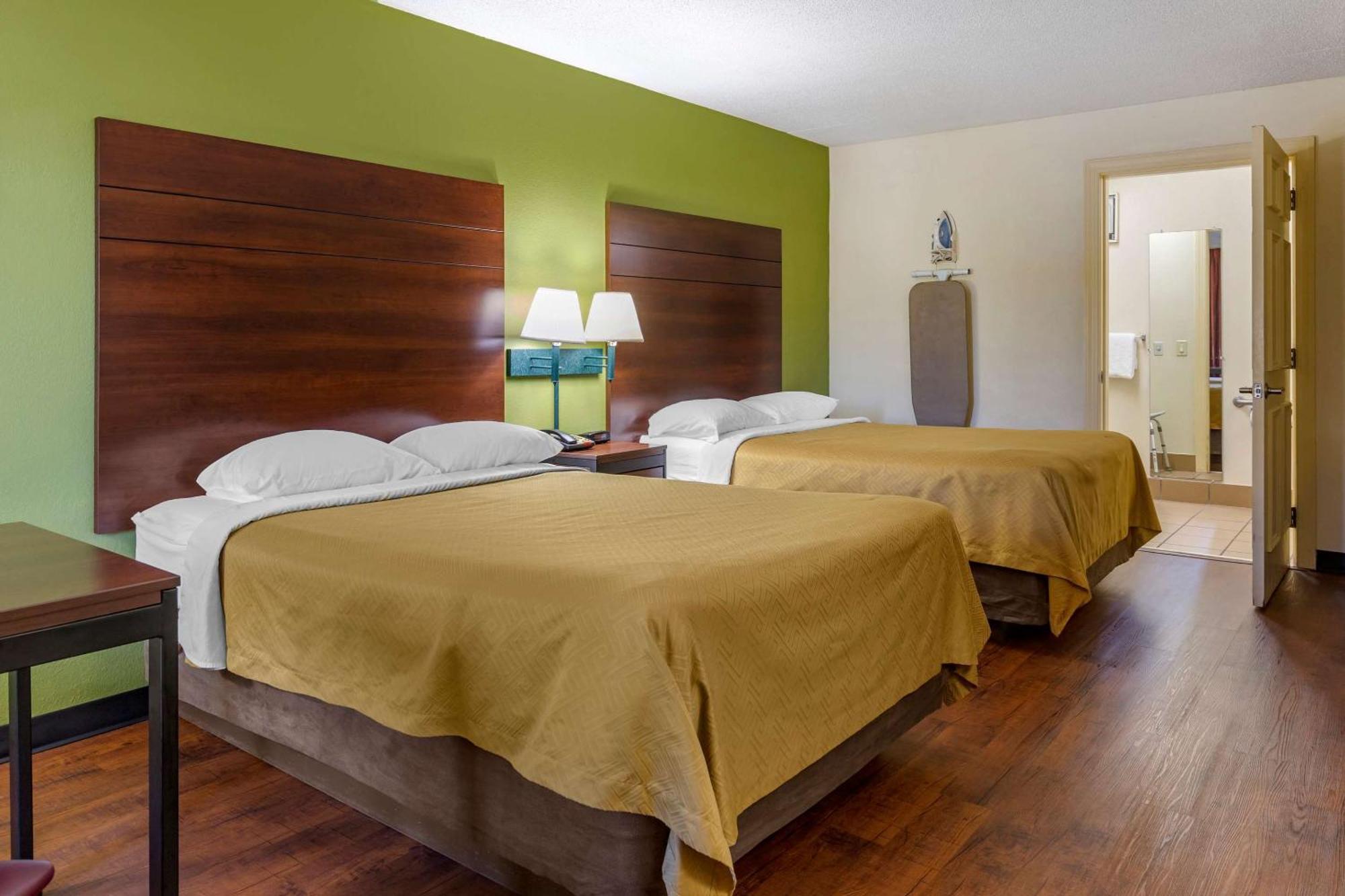 Econo Lodge Феєтвілл Екстер'єр фото